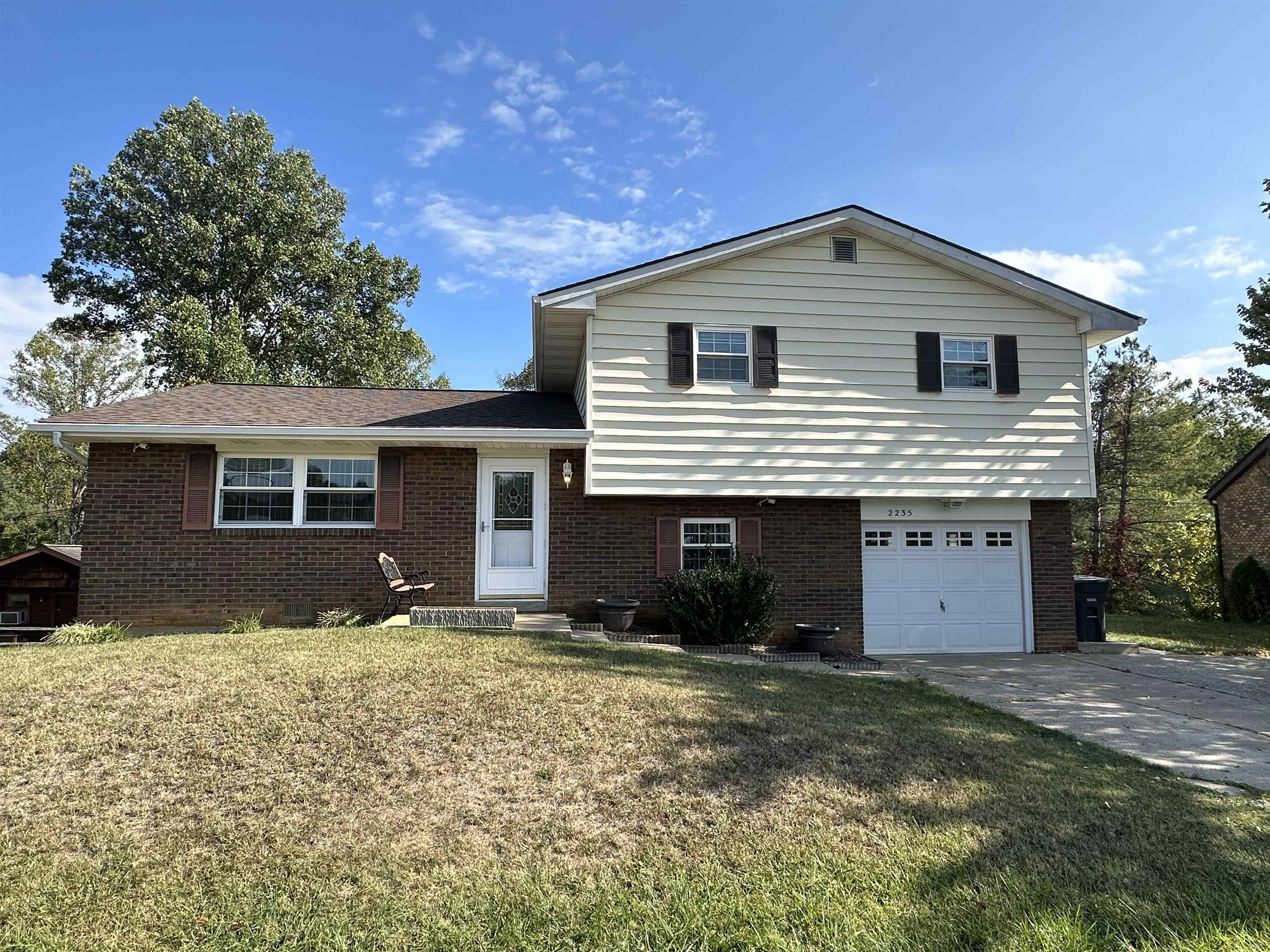 2235 East Thompson Road Ashland, KY 41102 - Photo 22 of 24