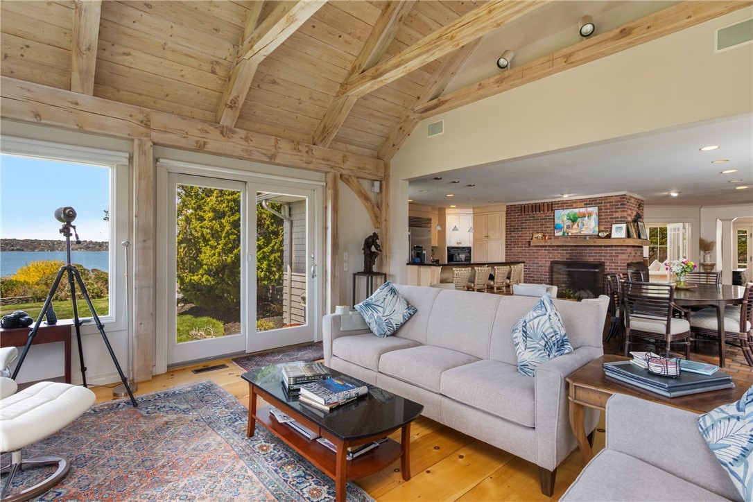 40 Little Harbor Road Tiverton, RI 02878 - Photo 17 of 50