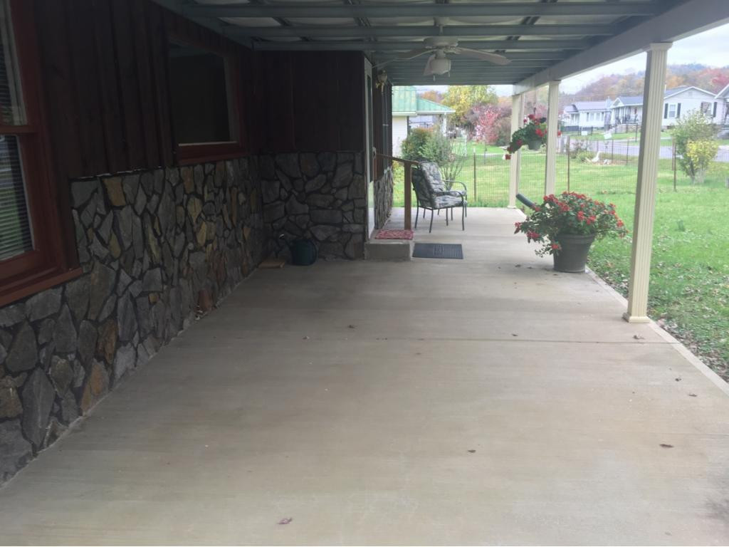125 Witcher Street Erwin, TN 37650 - Photo 8 of 10 Photo 9