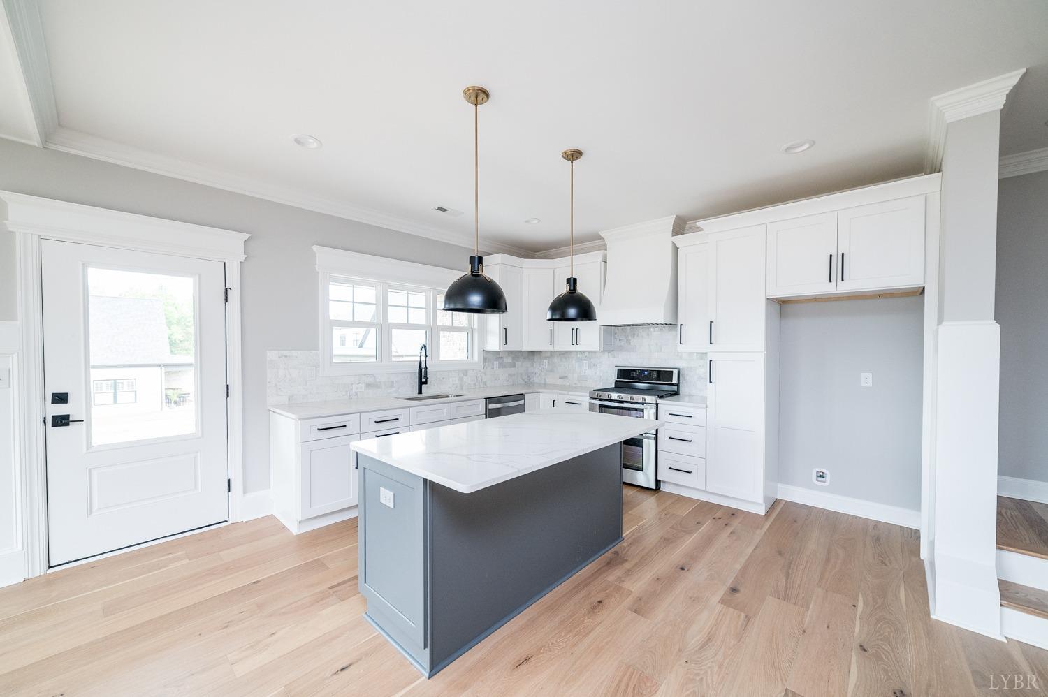 1103 North Westyn Loop Forest, VA 24551 - Photo 8 of 72