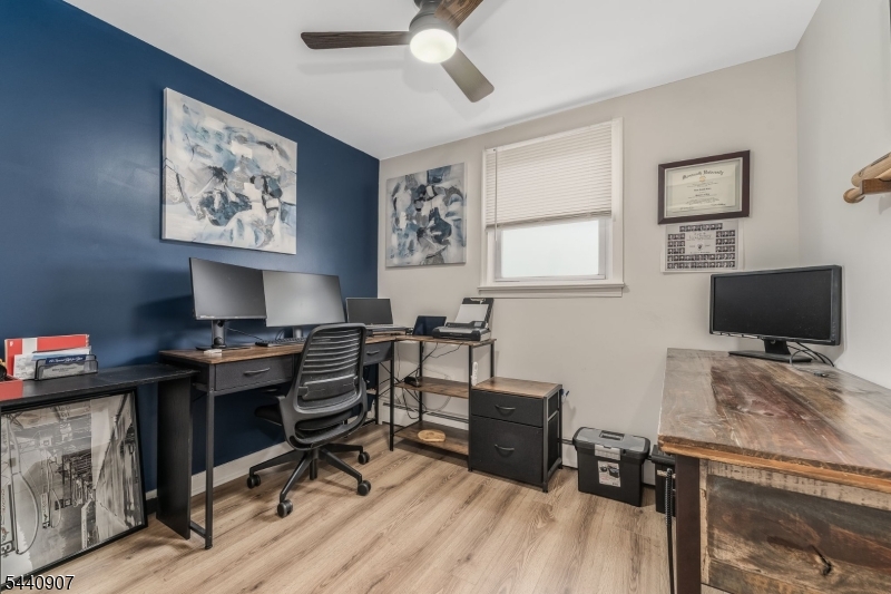 29 Stewartsville Road Stewartsville, NJ 08886 - Photo 22 of 38