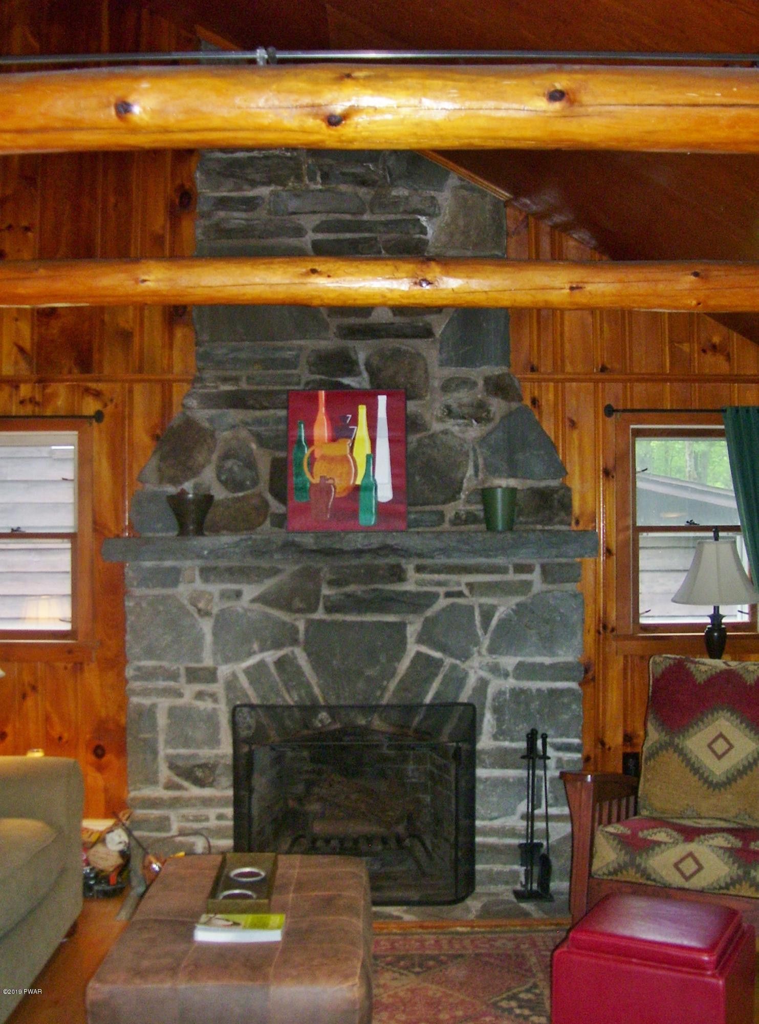32 Park Road Lakeville, PA 18438 - Photo 6 of 51