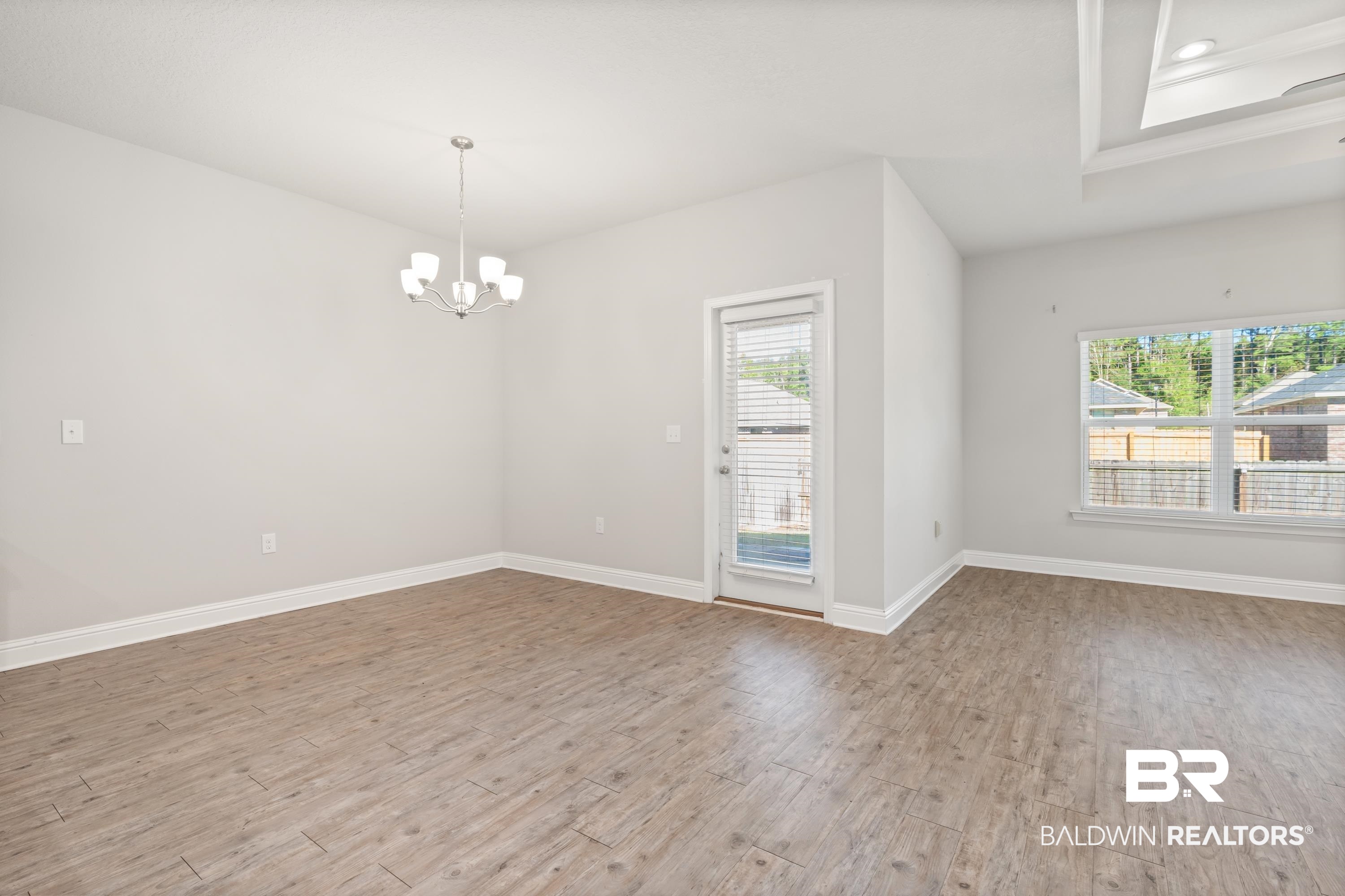 7825 Barrington Lane Daphne, AL 36526 - Photo 7 of 33