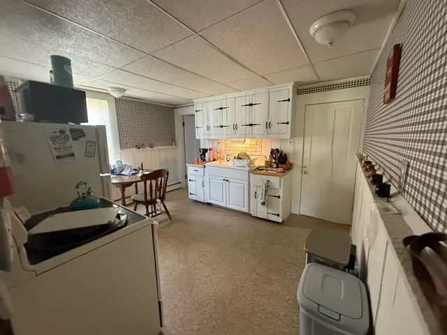 $450,000 | 61 Prospect Street, Manchester, NH 03104