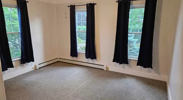 $450,000 | 61 Prospect Street, Manchester, NH 03104