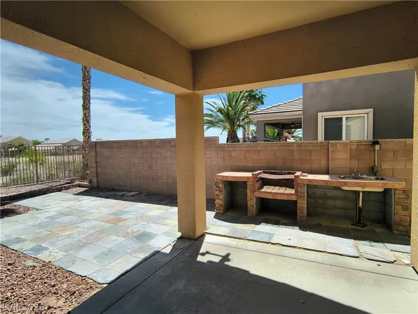 $3,200 | 8754 Mayport Drive, Las Vegas, NV 89131