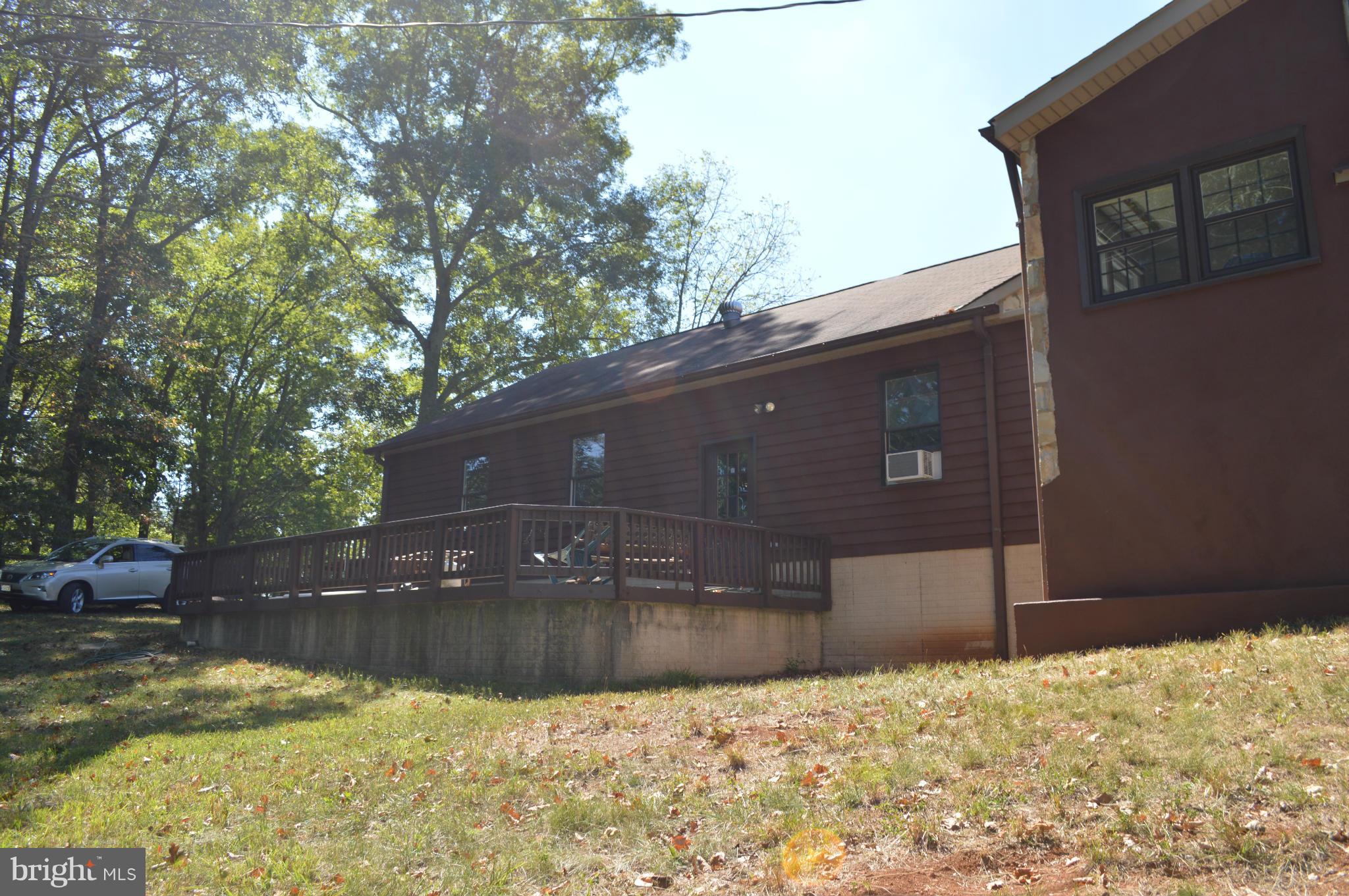 8425 Buckland Mill Road Gainesville, VA 20155 - Photo 8 of 20 Exterior (Rear)