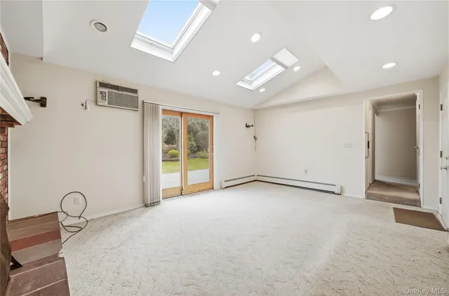 $799,000 | 16 Pantzer Street, Smithtown, NY 11787