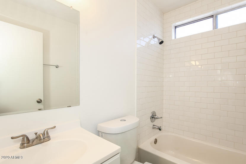 17833 North 49th Avenue Glendale, AZ 85308 - Photo 12 of 16 P3212979-08-Bathrooms-658869