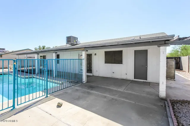 $1,910 | 17833 North 49th Avenue, Glendale, AZ 85308