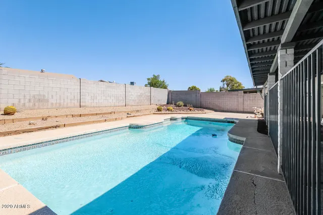 $1,910 | 17833 North 49th Avenue, Glendale, AZ 85308