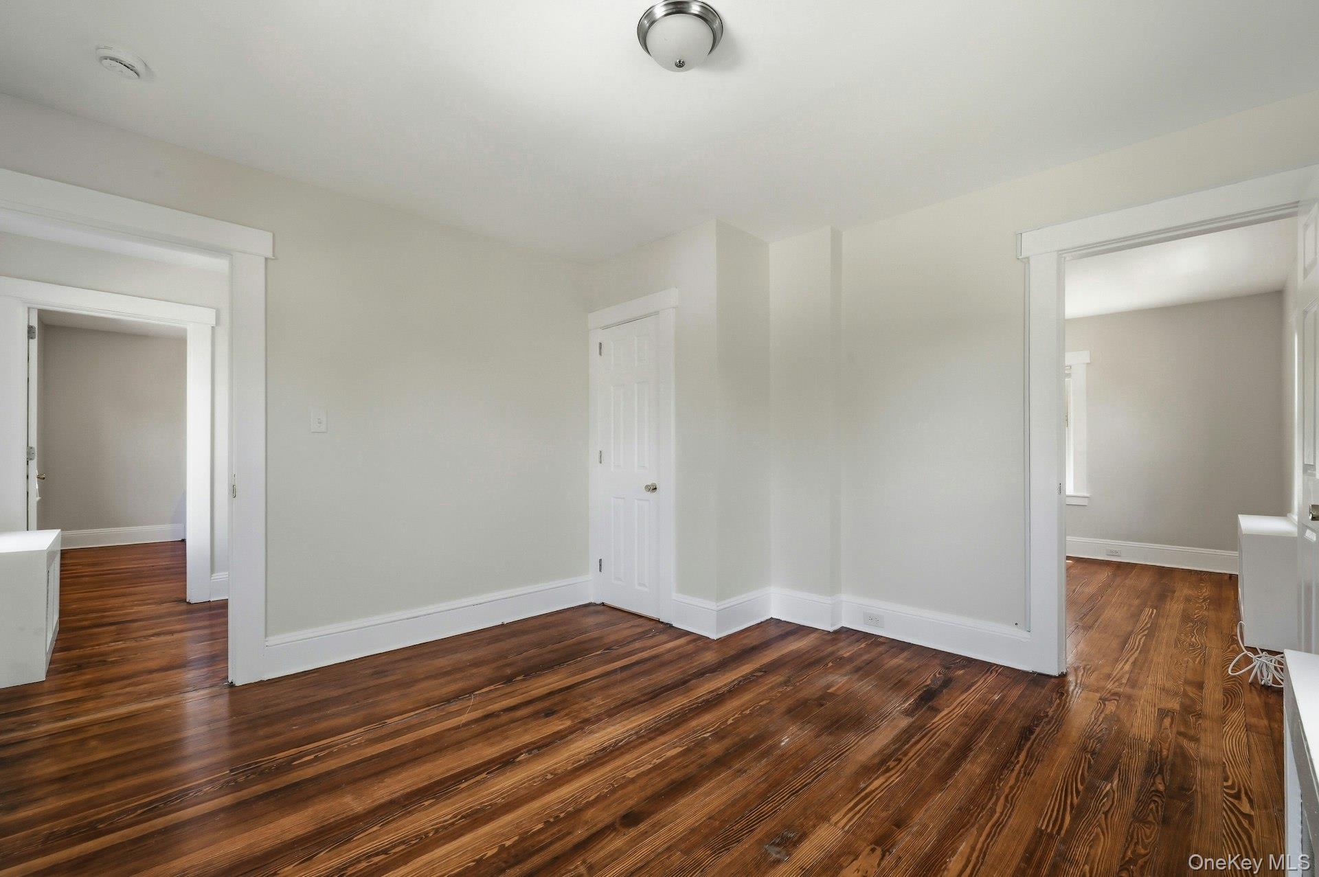 12 Chester Street Locust Valley, NY 11560 - Photo 17 of 31 Second floor