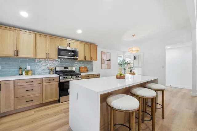 $1,199,000 | 2828 Mission Village Drive, San Diego, CA 92123