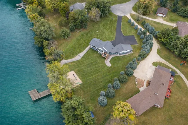 $1,499,000 | 29430 Endress Way, Cannon Falls, MN 55009