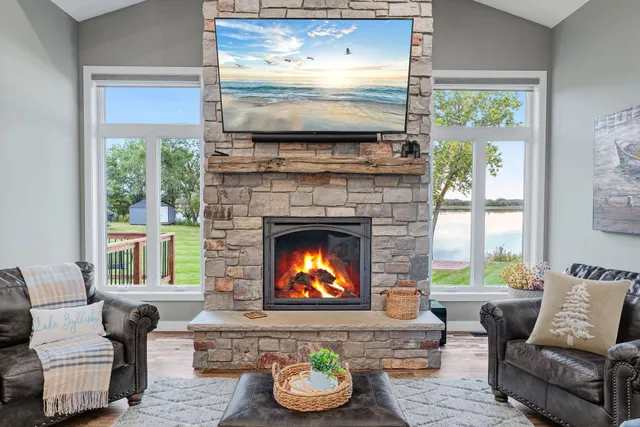 $1,499,000 | 29430 Endress Way, Cannon Falls, MN 55009