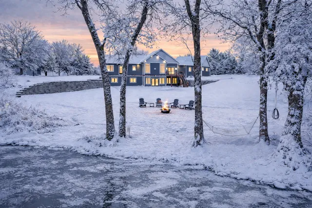 $1,499,000 | 29430 Endress Way, Cannon Falls, MN 55009