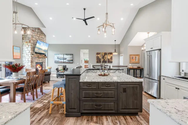 $1,499,000 | 29430 Endress Way, Cannon Falls, MN 55009