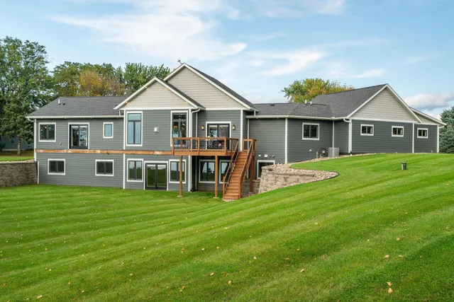 $1,499,000 | 29430 Endress Way, Cannon Falls, MN 55009