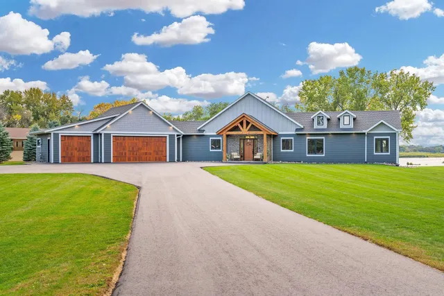 $1,499,000 | 29430 Endress Way, Cannon Falls, MN 55009