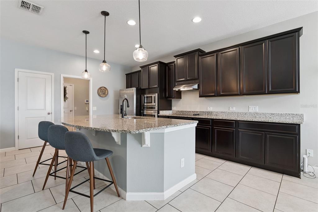 1725 Reflection Lane St. Cloud, FL 34771 - Photo 11 of 37