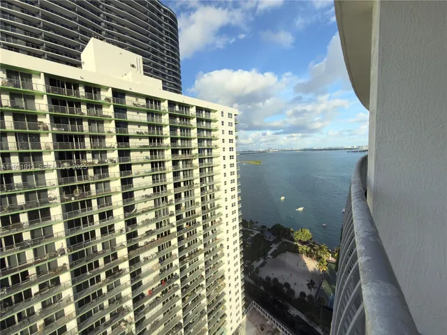 $2,800 | 1750 North Bayshore Drive, Unit 3309, Miami, FL 33132