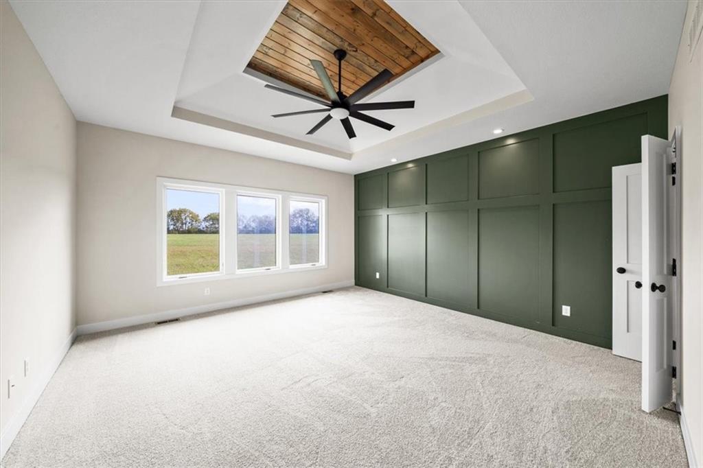 13507 Woodland Rnch Drive Lee's Summit, MO 64086 - Photo 16 of 39