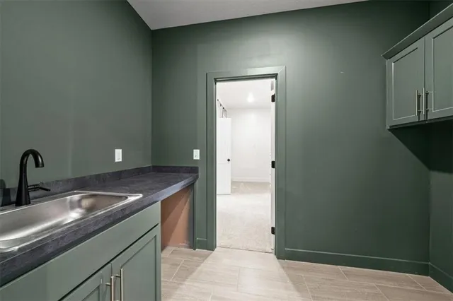 $959,000 | 13507 Woodland Rnch Drive, Lee's Summit, MO 64086