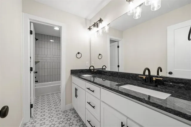 $959,000 | 13507 Woodland Rnch Drive, Lee's Summit, MO 64086