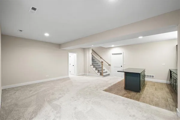 $948,000 | 13507 Woodland Rnch Drive, Lee's Summit, MO 64086