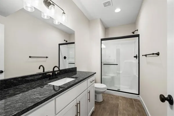 $948,000 | 13507 Woodland Rnch Drive, Lee's Summit, MO 64086