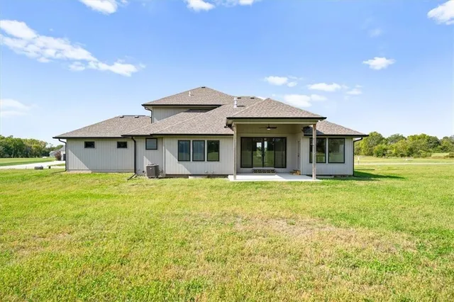 $959,000 | 13507 Woodland Rnch Drive, Lee's Summit, MO 64086