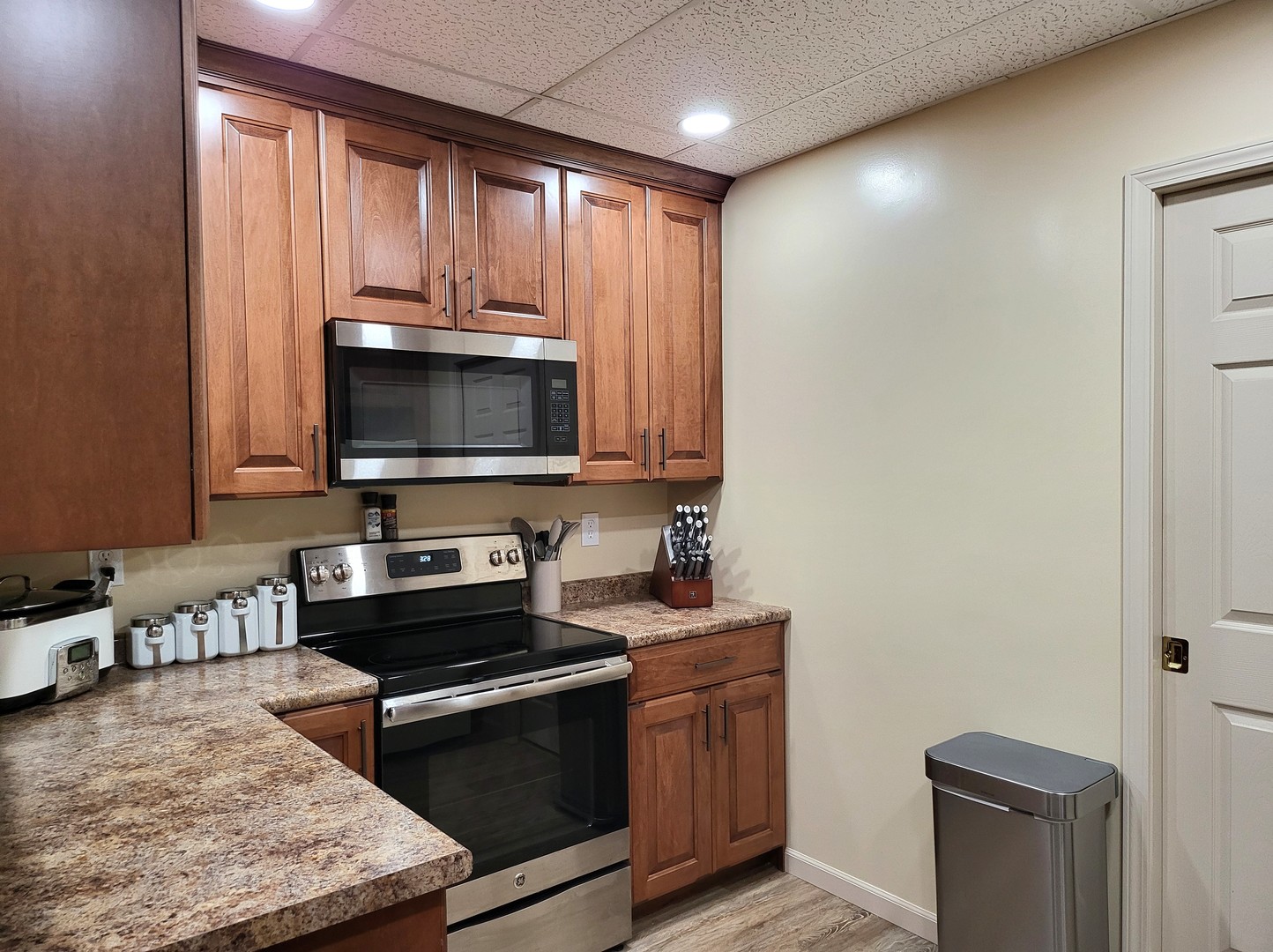 2306 Maysel Street Bloomington, IL 61701 - Photo 21 of 32