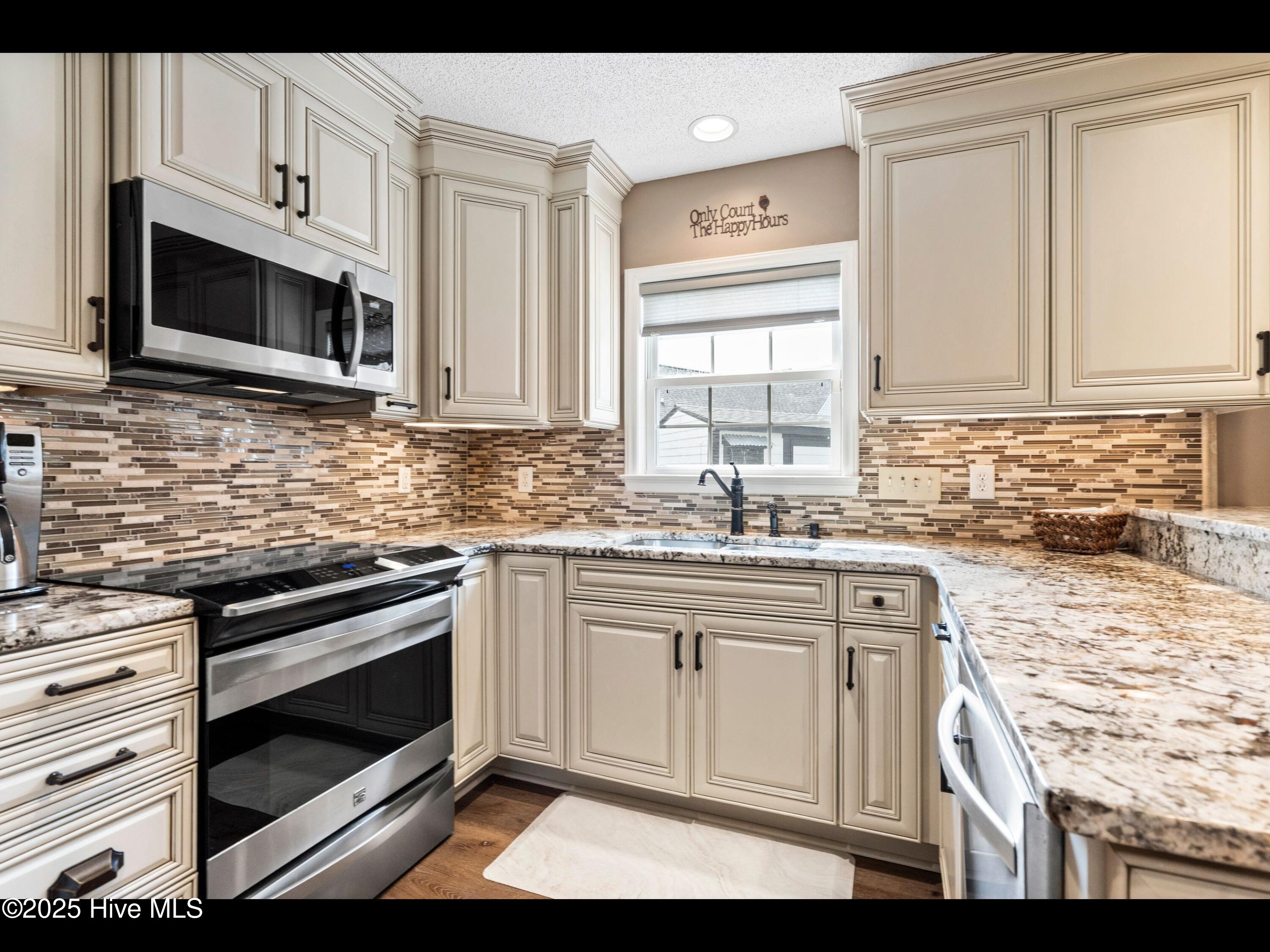 1204 Maple Ridge Road Wilmington, NC 28411 - Photo 24 of 95 mls-DSC07912