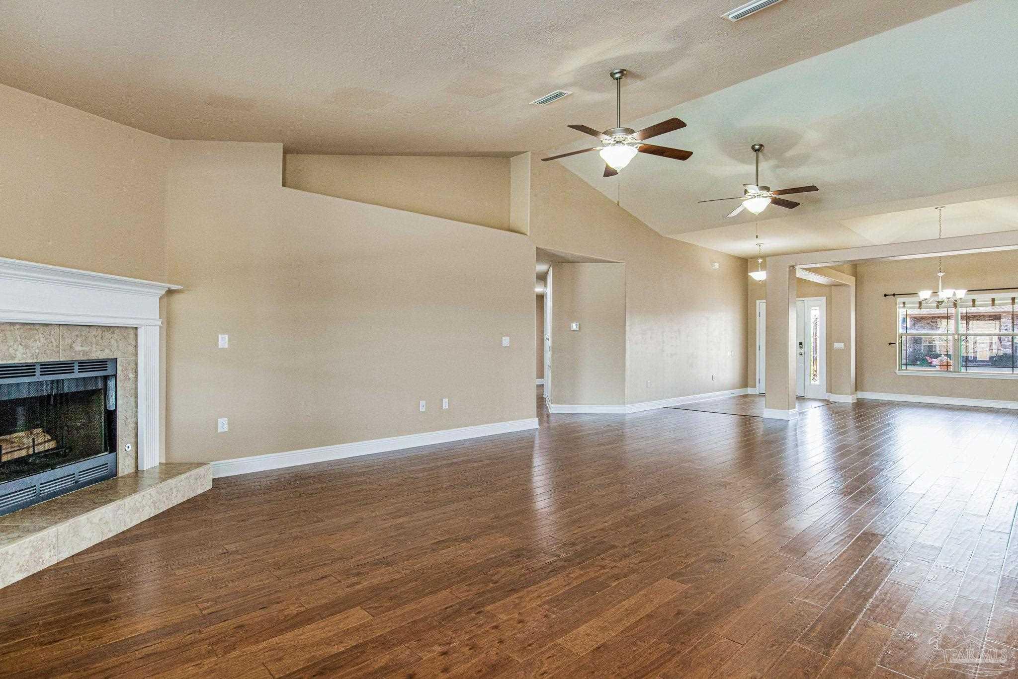 4818 Perspective Drive Milton, FL 32570 - Photo 5 of 49