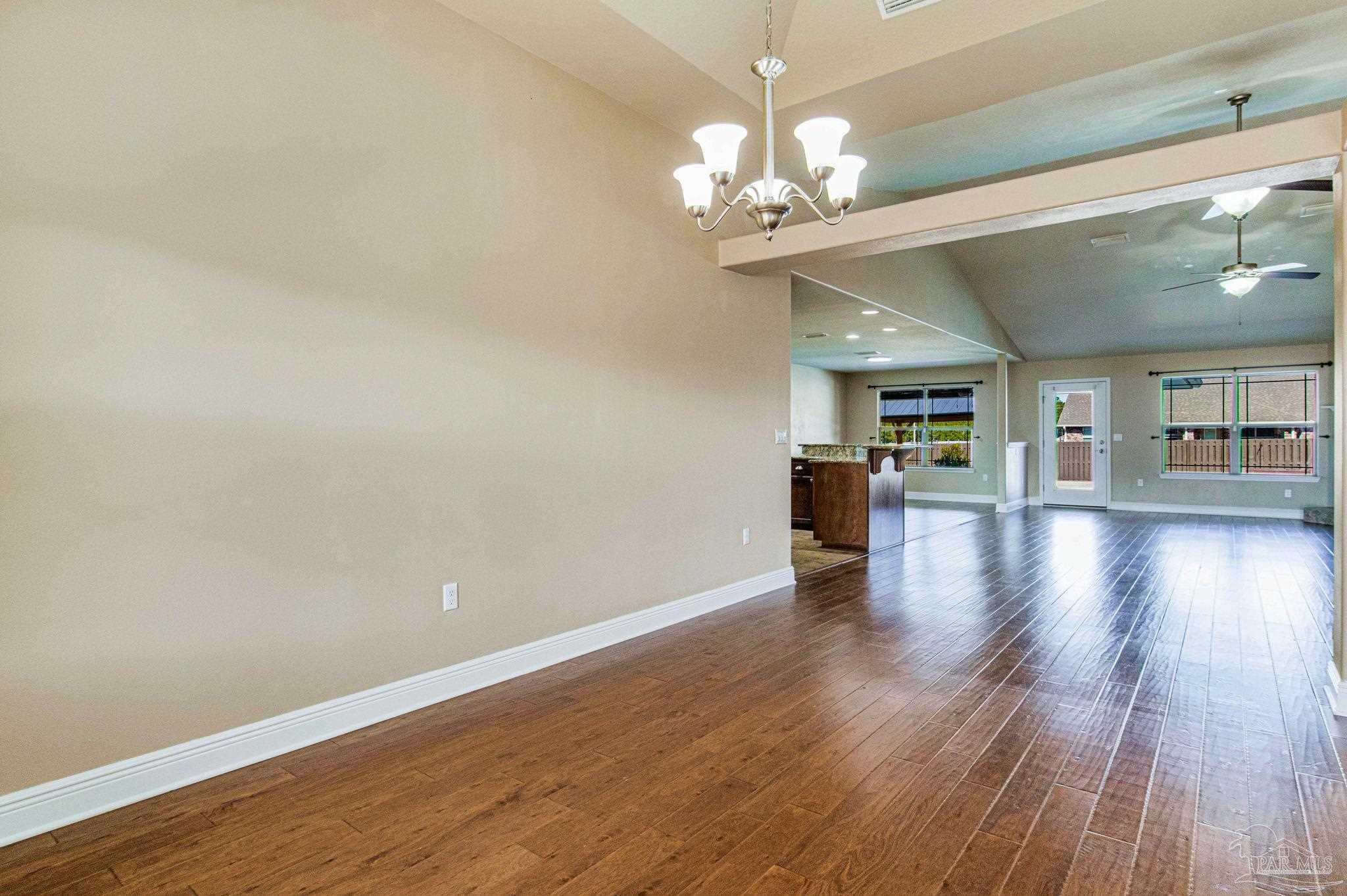 4818 Perspective Drive Milton, FL 32570 - Photo 8 of 49