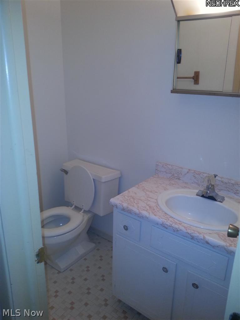 5548 Dunham Road Maple Heights, OH 44137 - Photo 5 of 18