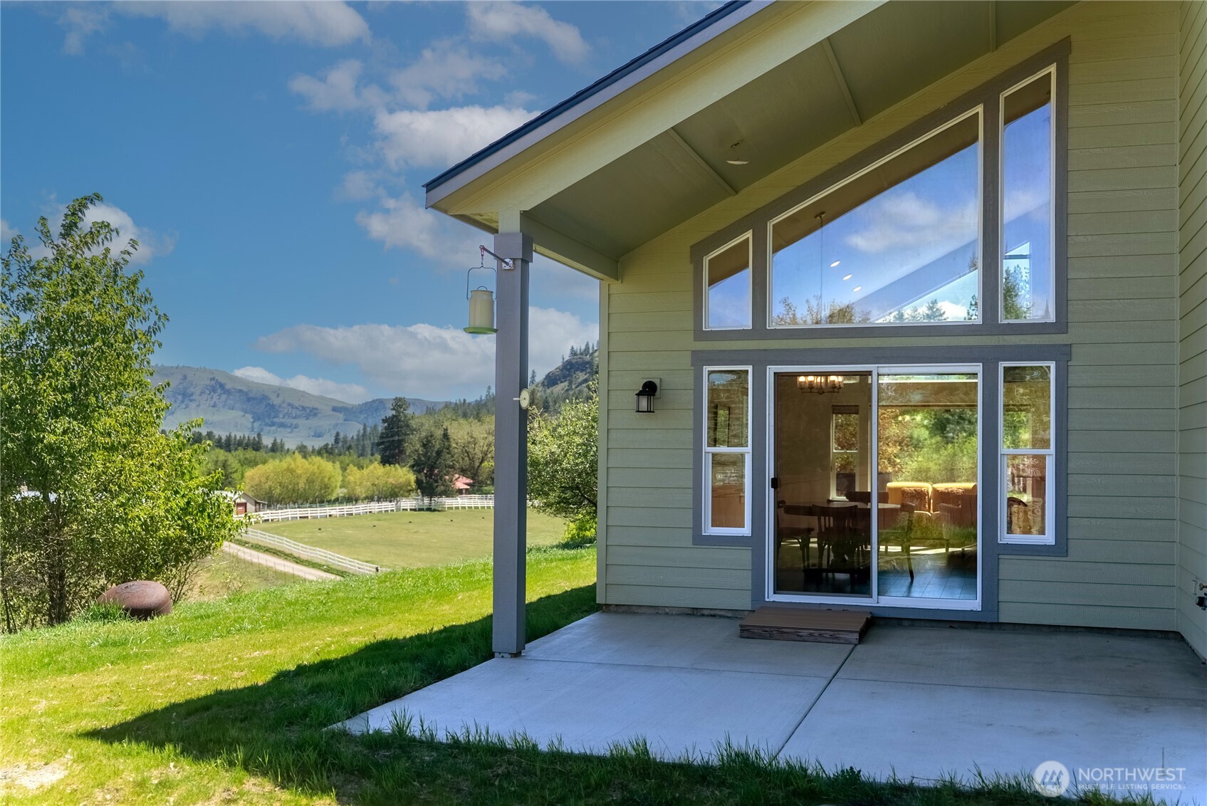 957 Twisp Carlton Road Twisp, WA 98856 - Photo 5 of 36