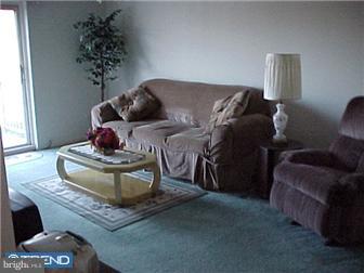 885 York Rd. Road, Unit 24B Warminster, PA 18974 - Photo 2 of 4 Gallery Image 2