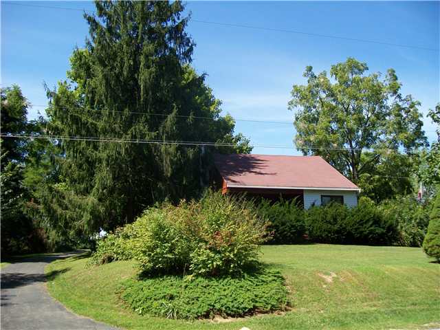 1332 Putnam Road Southwest Pataskala, OH 43062 - Photo 3 of 21
