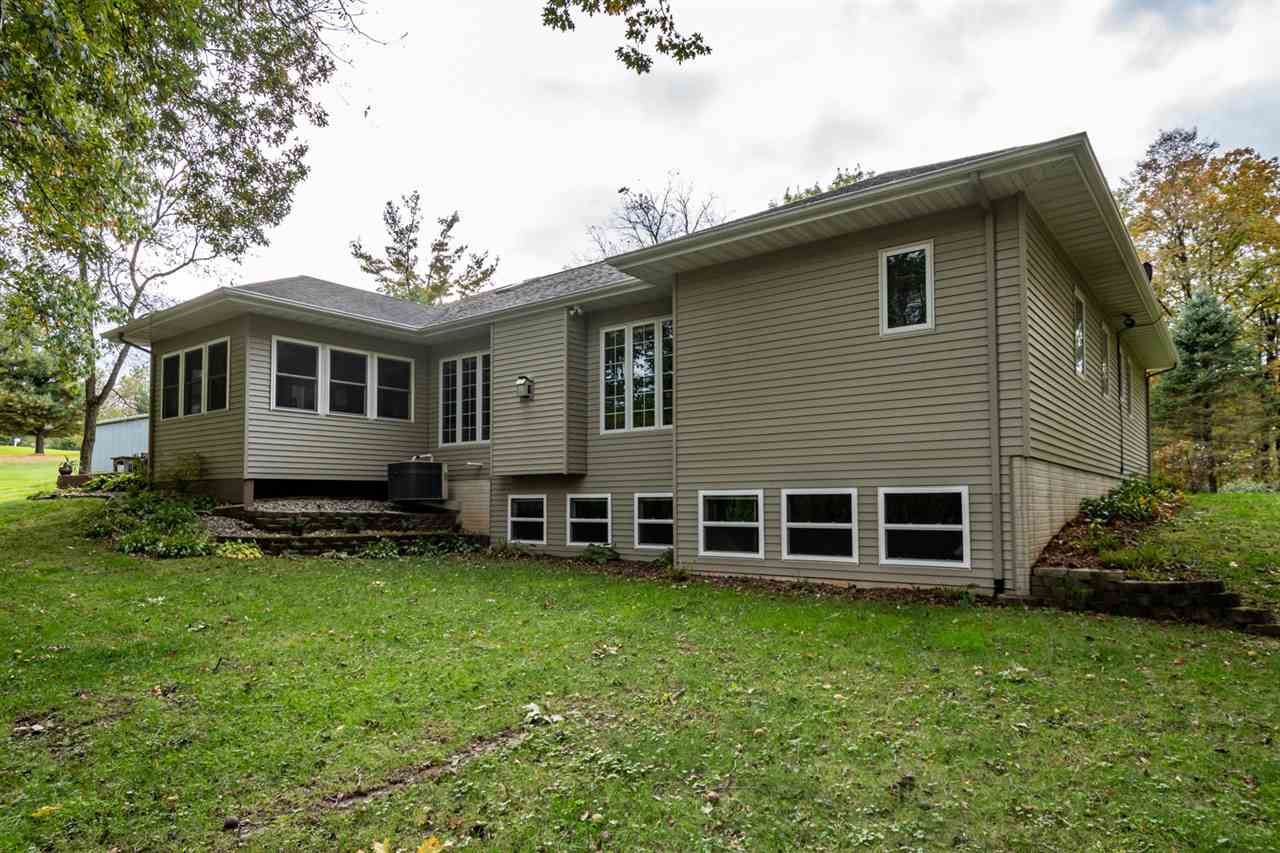 10476 Red Fox Road Anamosa, IA 52205 - Photo 32 of 34 Gallery Image 32