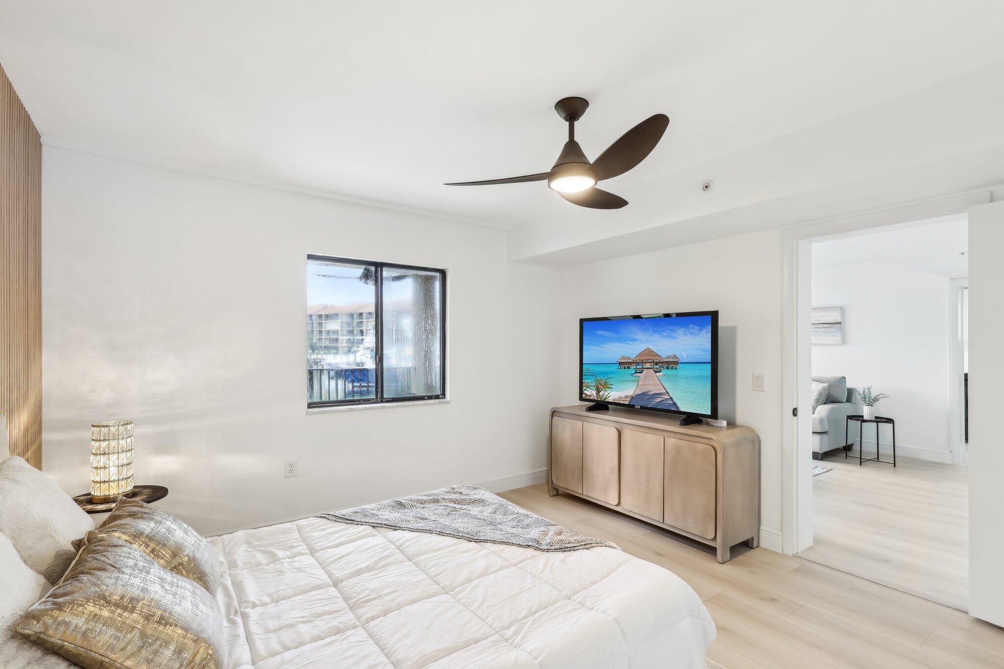 1601 Marina Isle Way, Unit 101 Jupiter, FL 33477 - Photo 13 of 33 22-web-or-mls-Marina Isle Way 101-2405-0