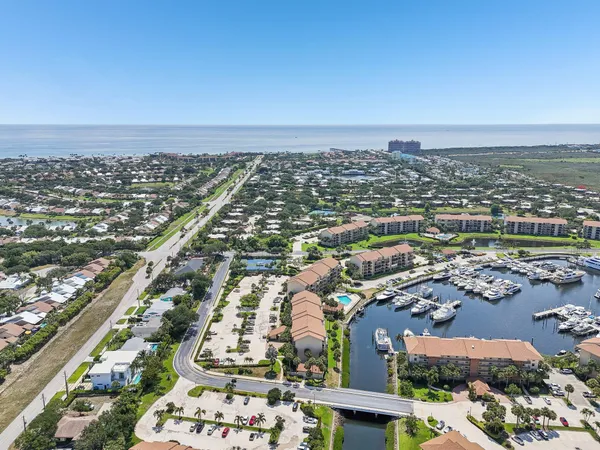 $569,000 | 1601 Marina Isle Way, Unit 101, Jupiter, FL 33477
