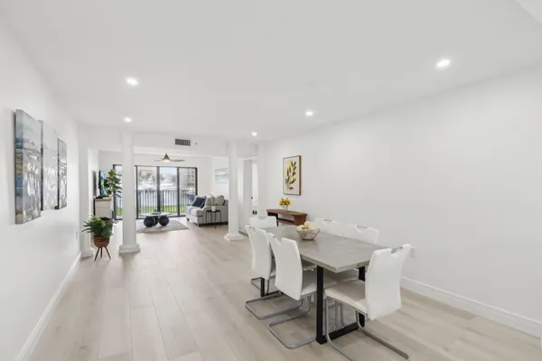 $569,000 | 1601 Marina Isle Way, Unit 101, Jupiter, FL 33477