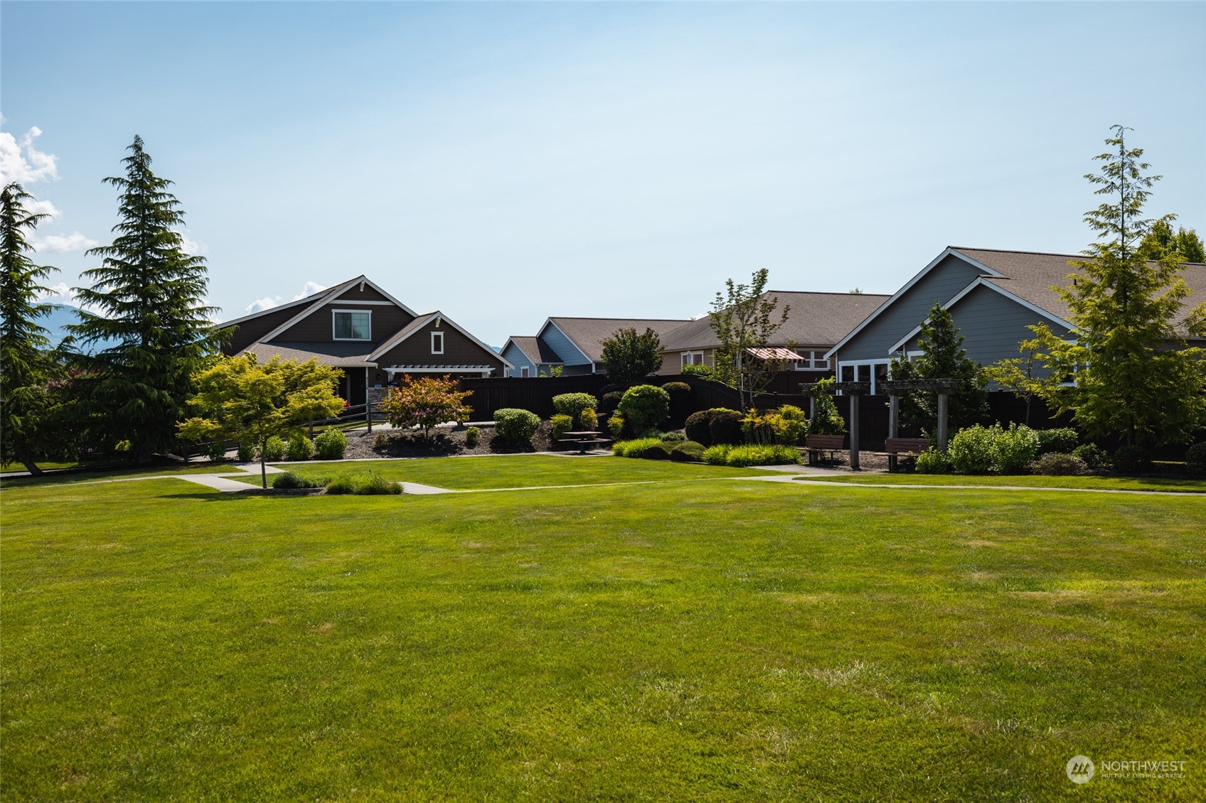 1127 Chestnut Loop Mount Vernon, WA 98274 - Photo 34 of 36 Gallery Image 34