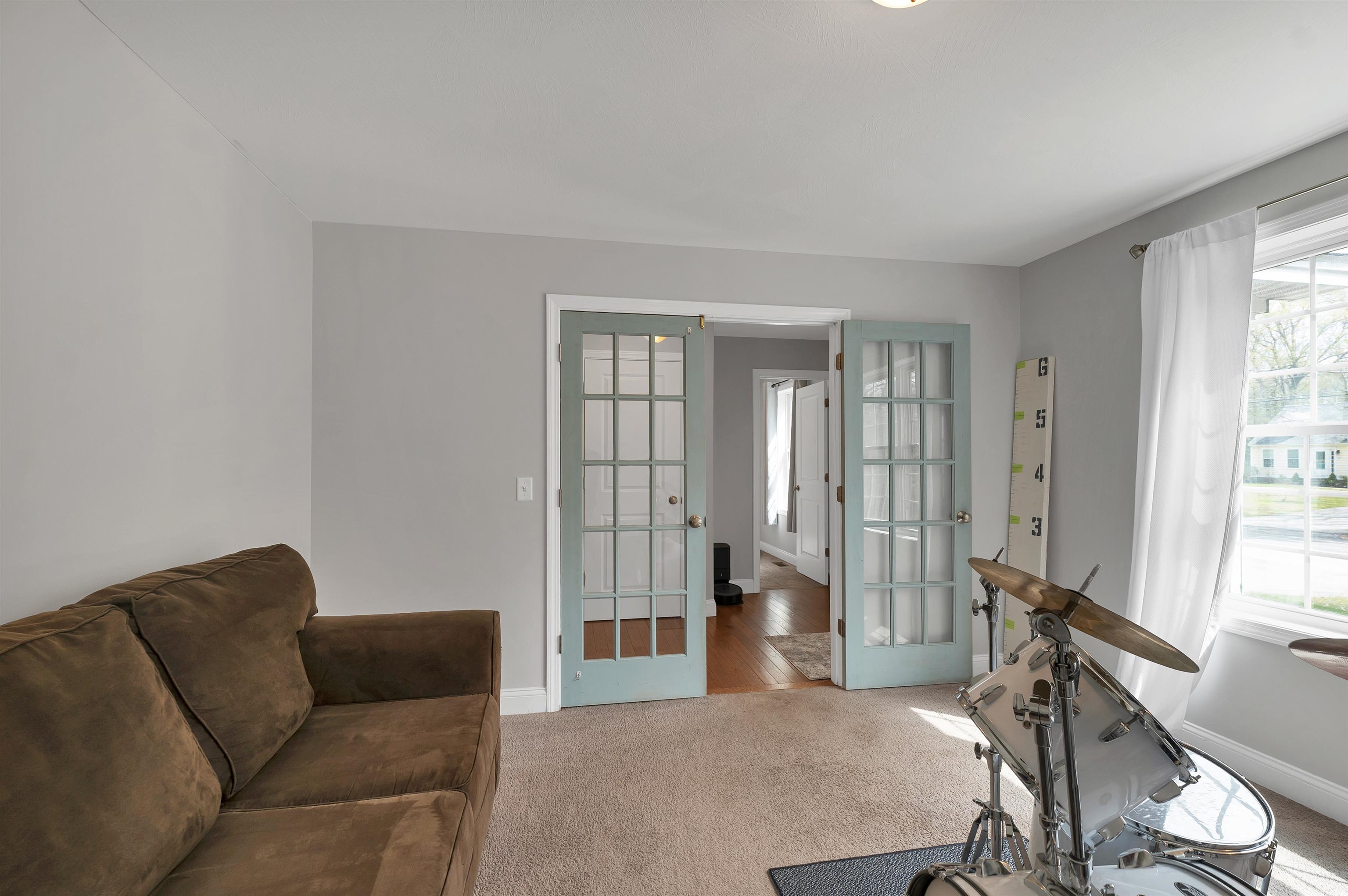 17 Blueberry Hill Road Raymond, NH 03077 - Photo 15 of 59 Gallery Image 15