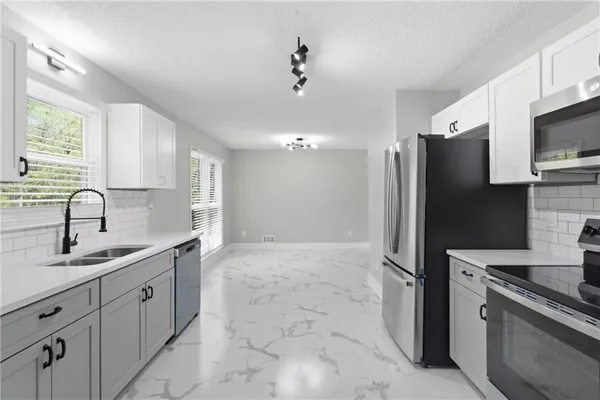 $415,000 | 1760 Mountain Ash Court Southeast, Dacula, GA 30019