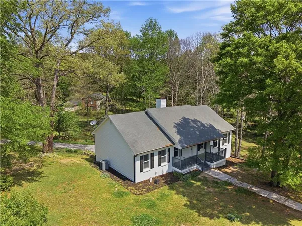 $415,000 | 1760 Mountain Ash Court Southeast, Dacula, GA 30019