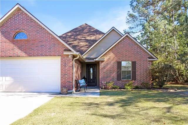 $249,000 | 40016 Sugarberry Drive, Ponchatoula, LA 70454