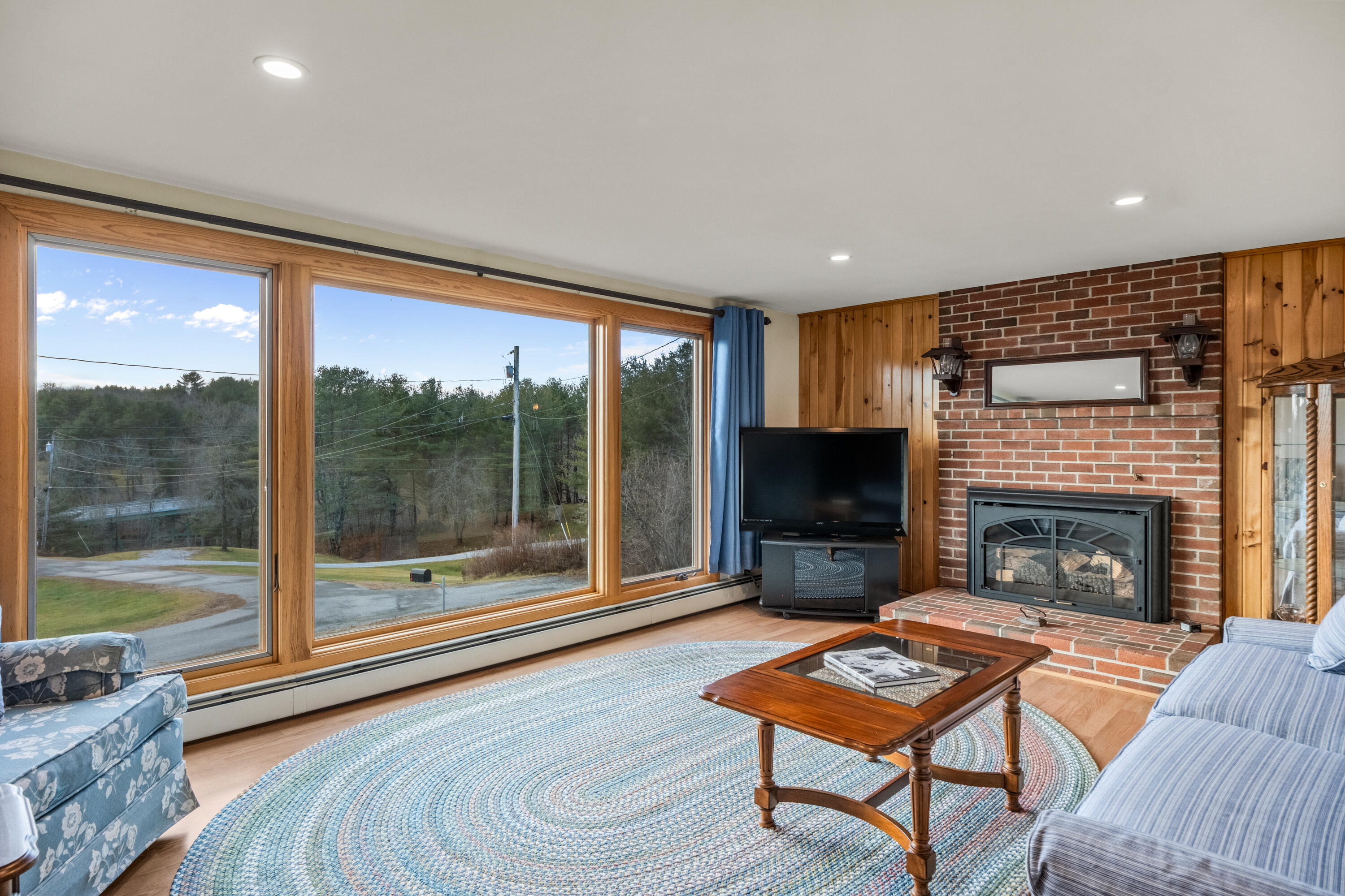 38 Conary Lane Warren, ME 04864 - Photo 18 of 74 Livingroom