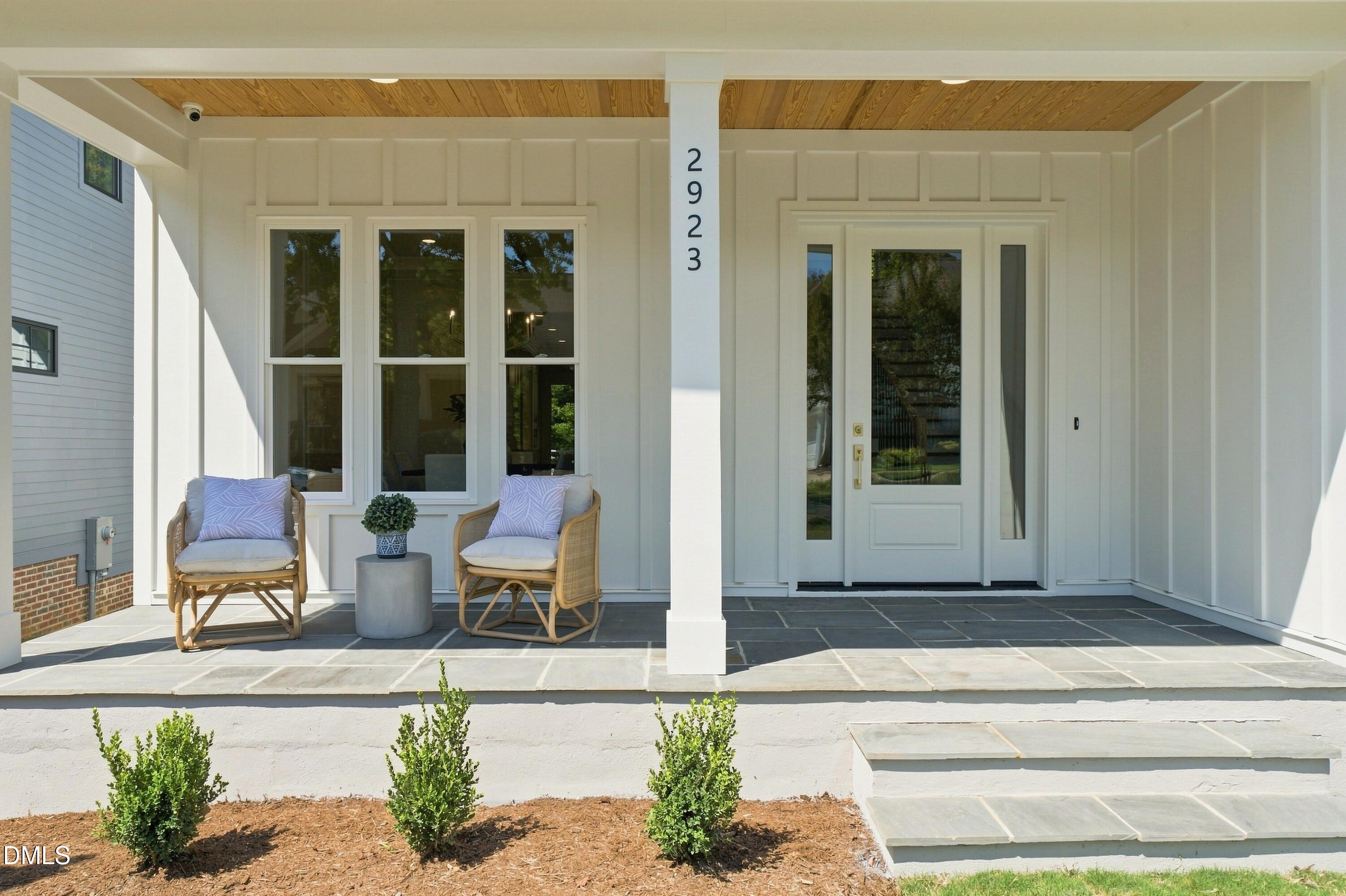 2923 Claremont Road Raleigh, NC 27608 - Photo 4 of 48 DSC07430